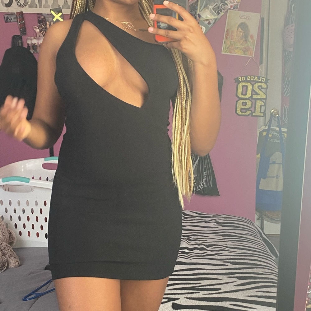 FASHION NOVA “Cut Me In One Shoulder Mini Dress”
